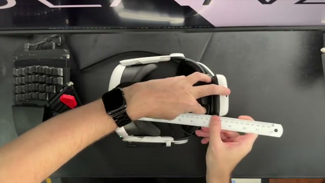 The BOBOVR M3 Mini being measured from above in the review video