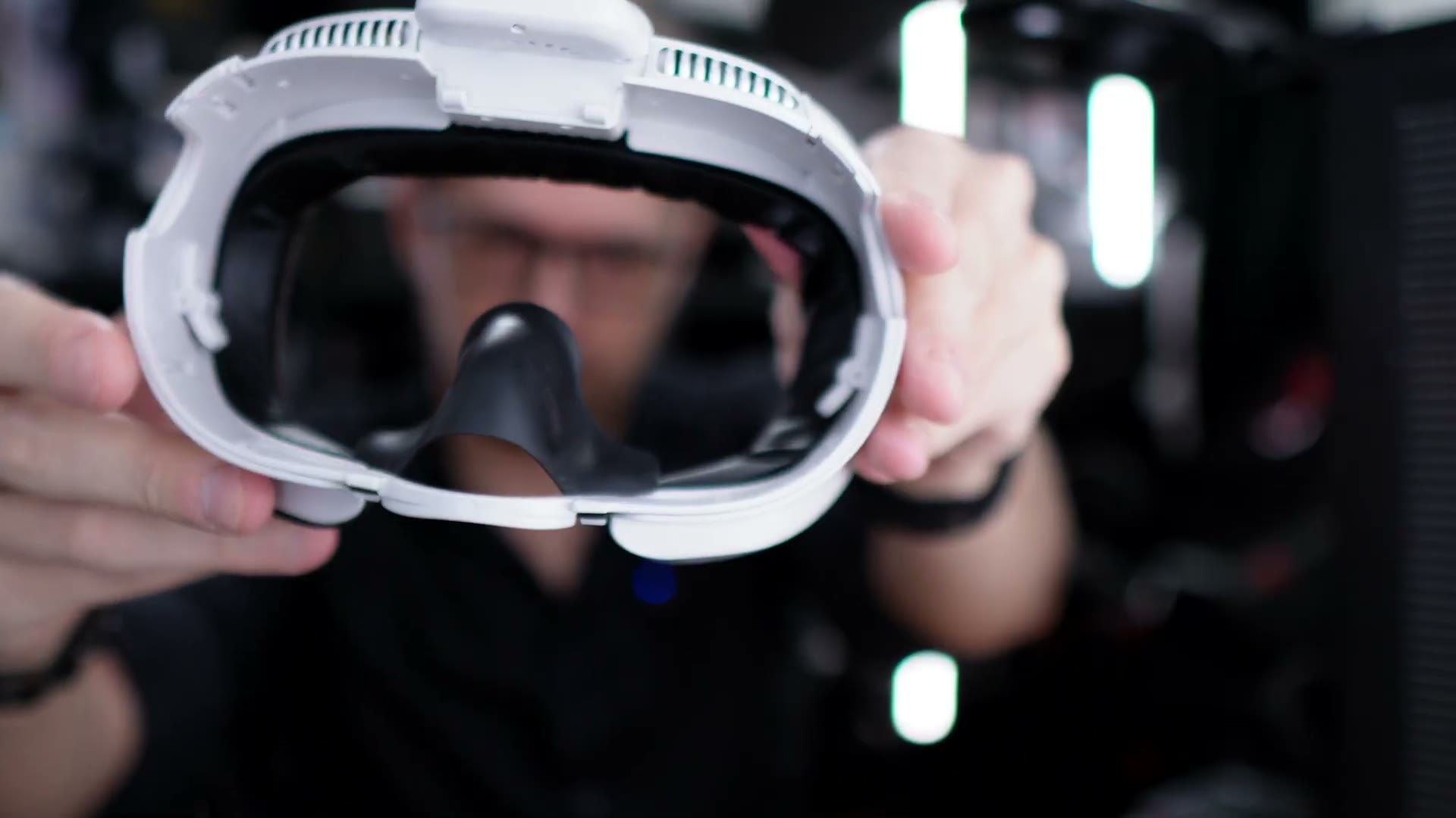 The K3 nose cover and the opening where airflow exits toward the face